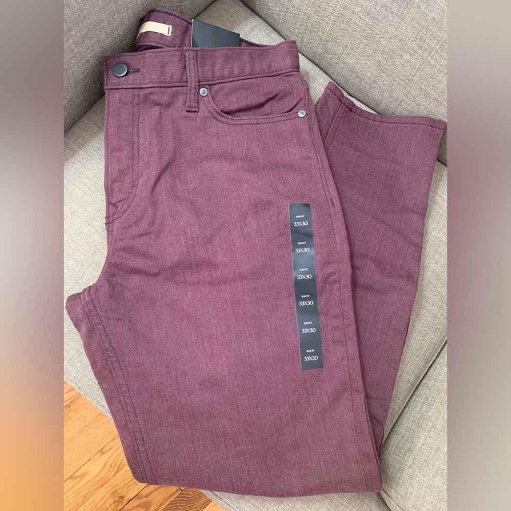 NWT - Travel Jean - Slim Fit